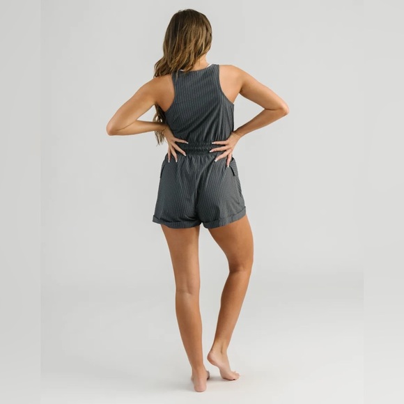 Zyia Gray Pinstripe La Jolla Romper - Size Medium - Picture 2 of 3